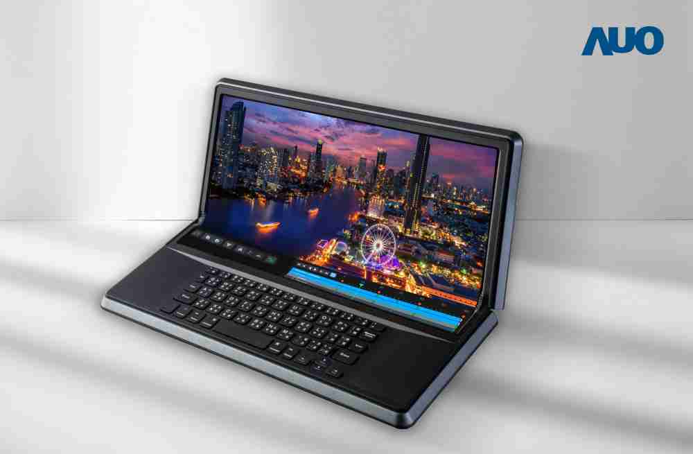 PG国际14.6吋Micro LED折迭显示屏幕，，搭配半径4mm的弯折绞炼，，，以及高画素、、高亮度、、、高对比度的显示技术特点，，，，即便在大视角下仍保有绝佳色相与亮度