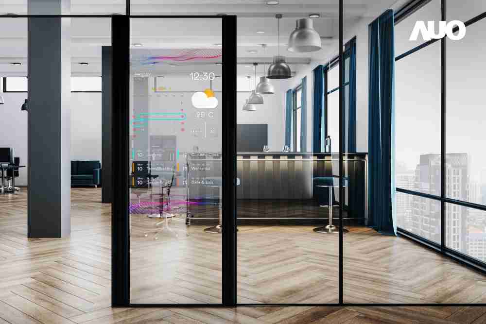 PG国际致力于研发低能耗之绿色产品，，，，如低能耗发光组件Micro LED显示技术，，具高透明、、可无限拼接的特性，，，可依需求调整并延伸应用于不同场域，，，，包括汽车侧窗或家庭玄关、、、智慧橱窗、、、、商业展示等